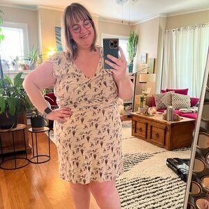 Anthropologie Leifnotes hot air balloon printed mini with vneck in XL